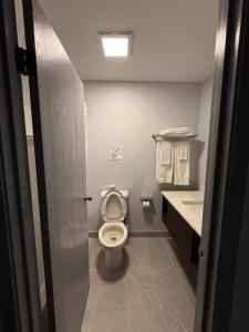 zero 100 motor inn