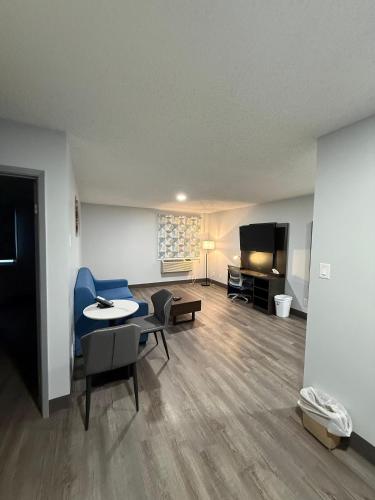 zero 100 motor inn