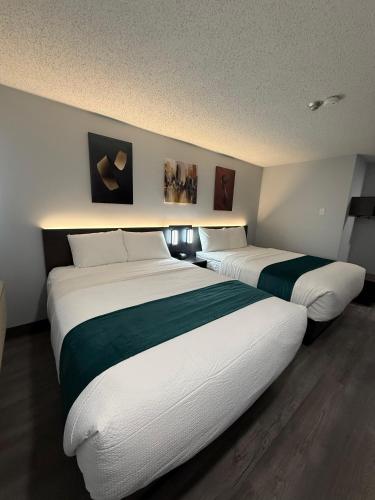 zero 100 motor inn