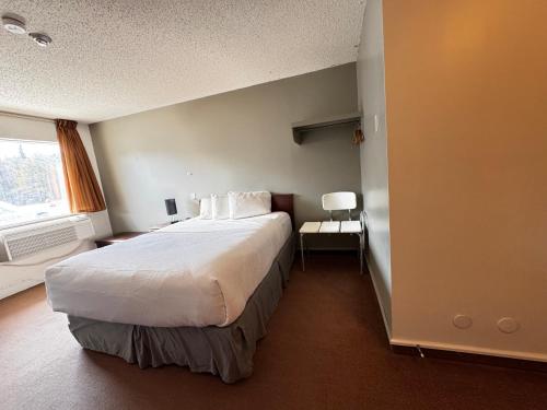 zero 100 motor inn