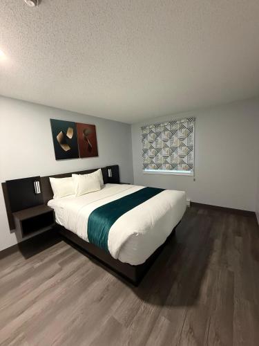 zero 100 motor inn