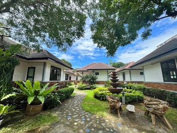 Iyara Boty Resort,,3 star