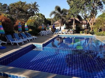 Iyara Boty Resort,,3 star