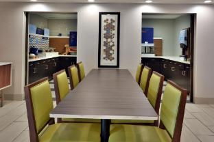 holiday inn express raleigh durham airport by ihg