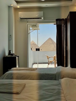 enjoy giza pyramids hotel