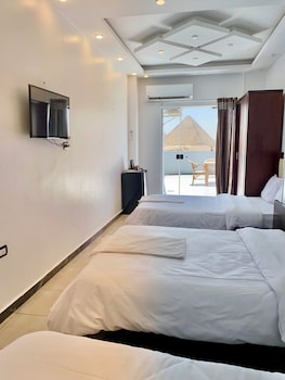 enjoy giza pyramids hotel