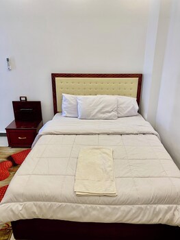 enjoy giza pyramids hotel