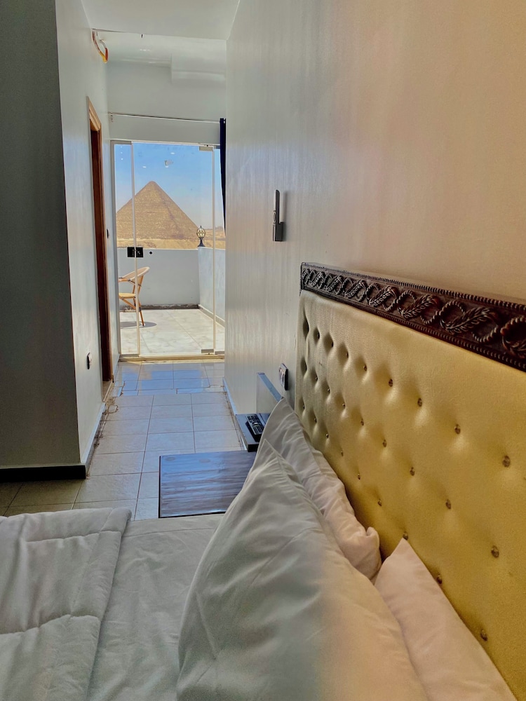 enjoy giza pyramids hotel