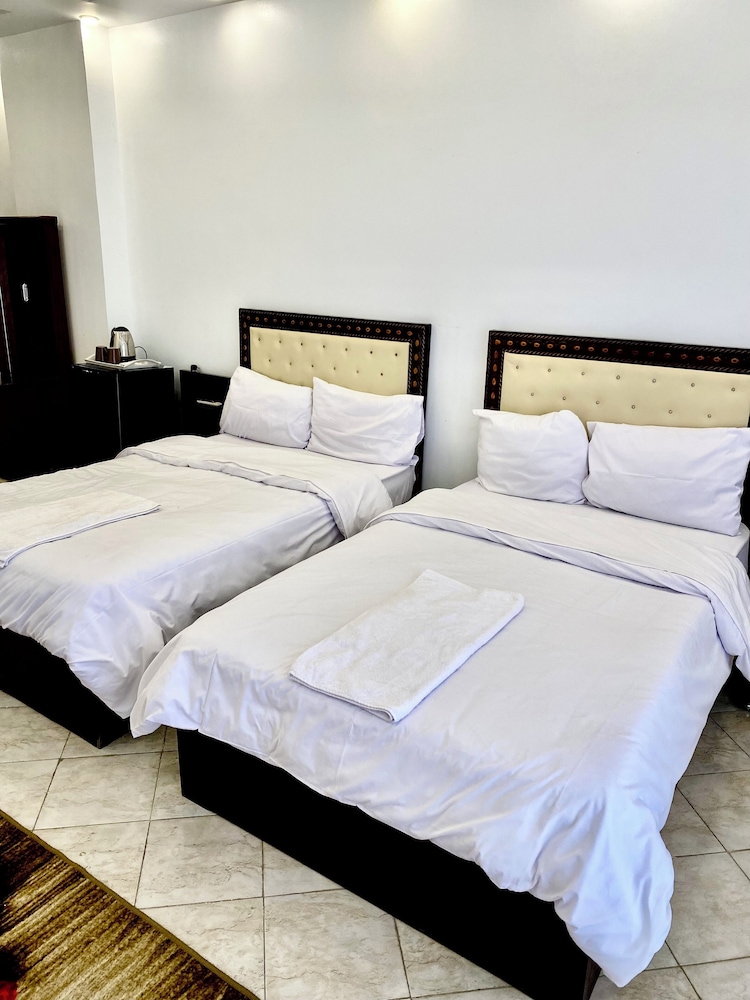 enjoy giza pyramids hotel