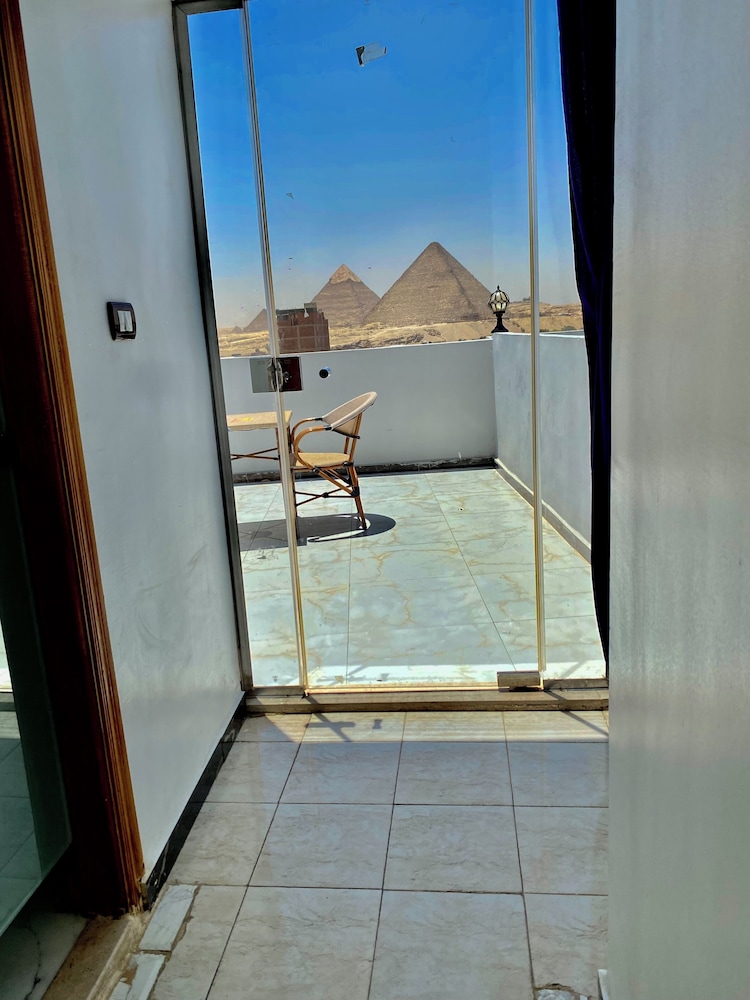 enjoy giza pyramids hotel