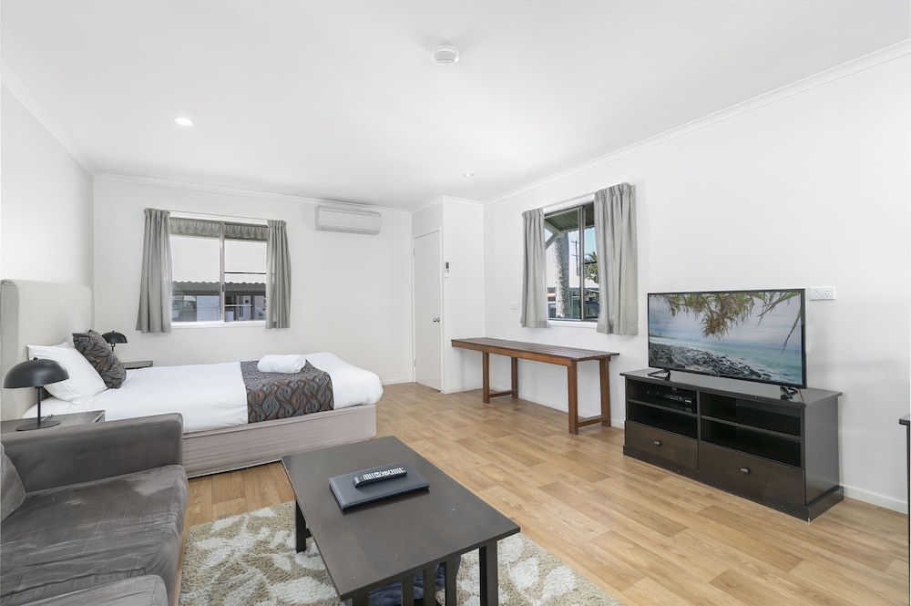 mossman resort holiday villas