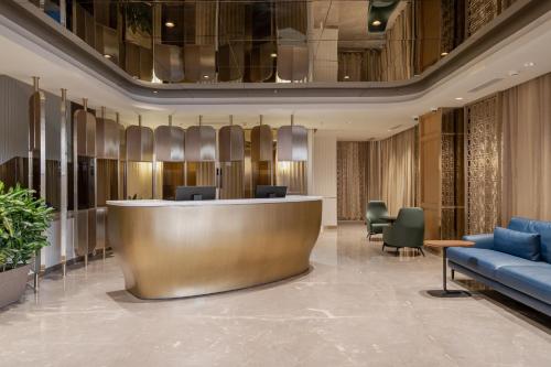 The Magnus Hotel,,3 star