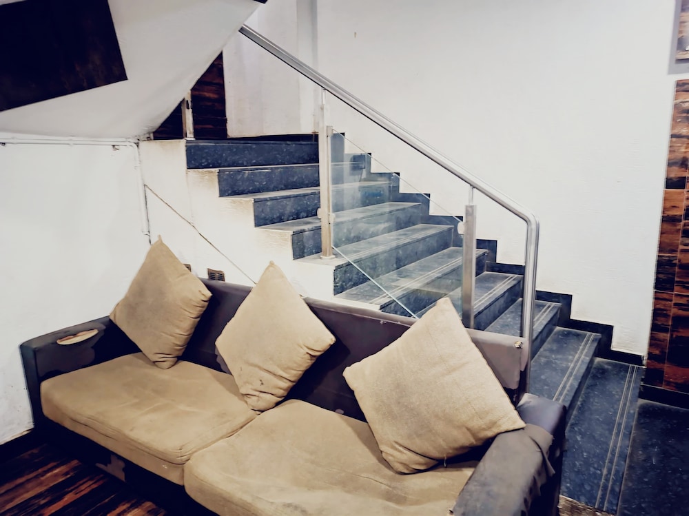 elite residency tambaram