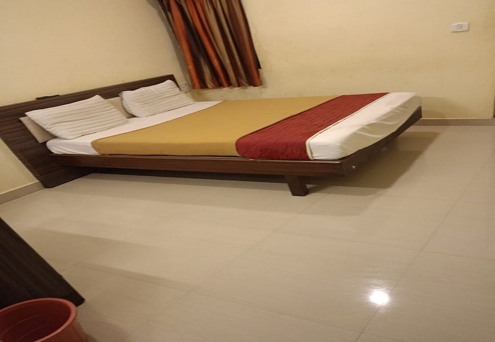 elite residency tambaram