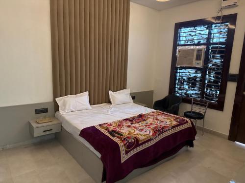 hansi