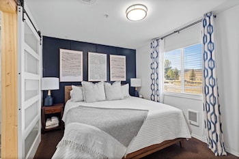 Library Inn Llc,,2 star