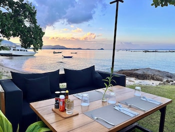 vows villa beachfront