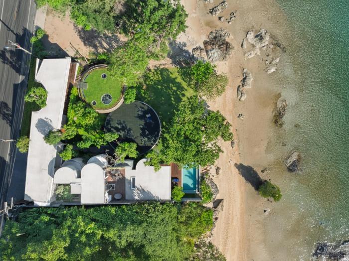 vows villa beachfront
