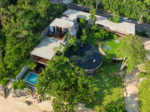 vows villa beachfront