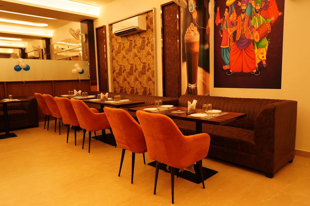 hotel ashokas banquet hall