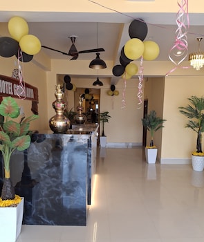 hotel grand arya