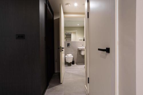 verdana suite 1bd flat near centre