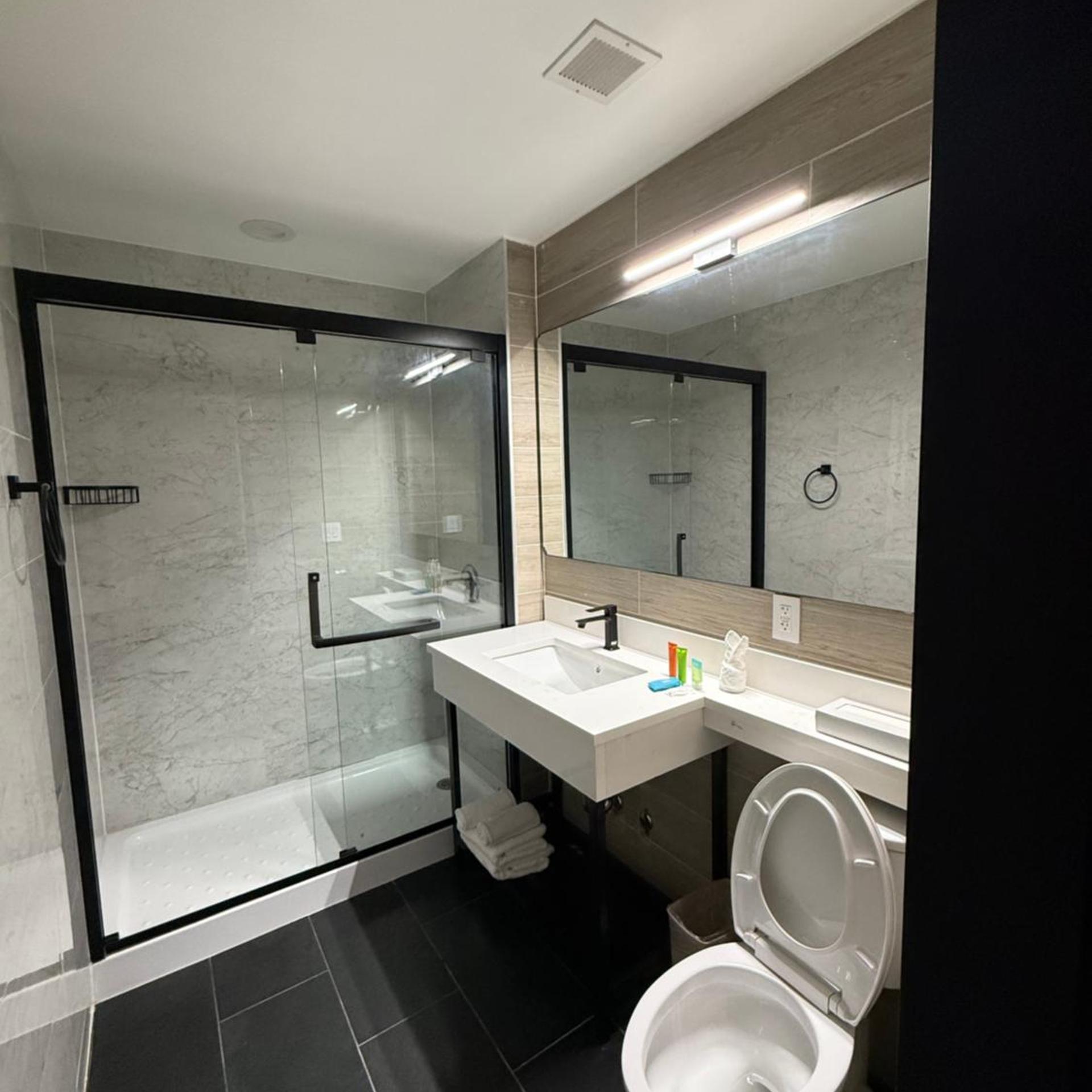 bkway hotel brooklyn