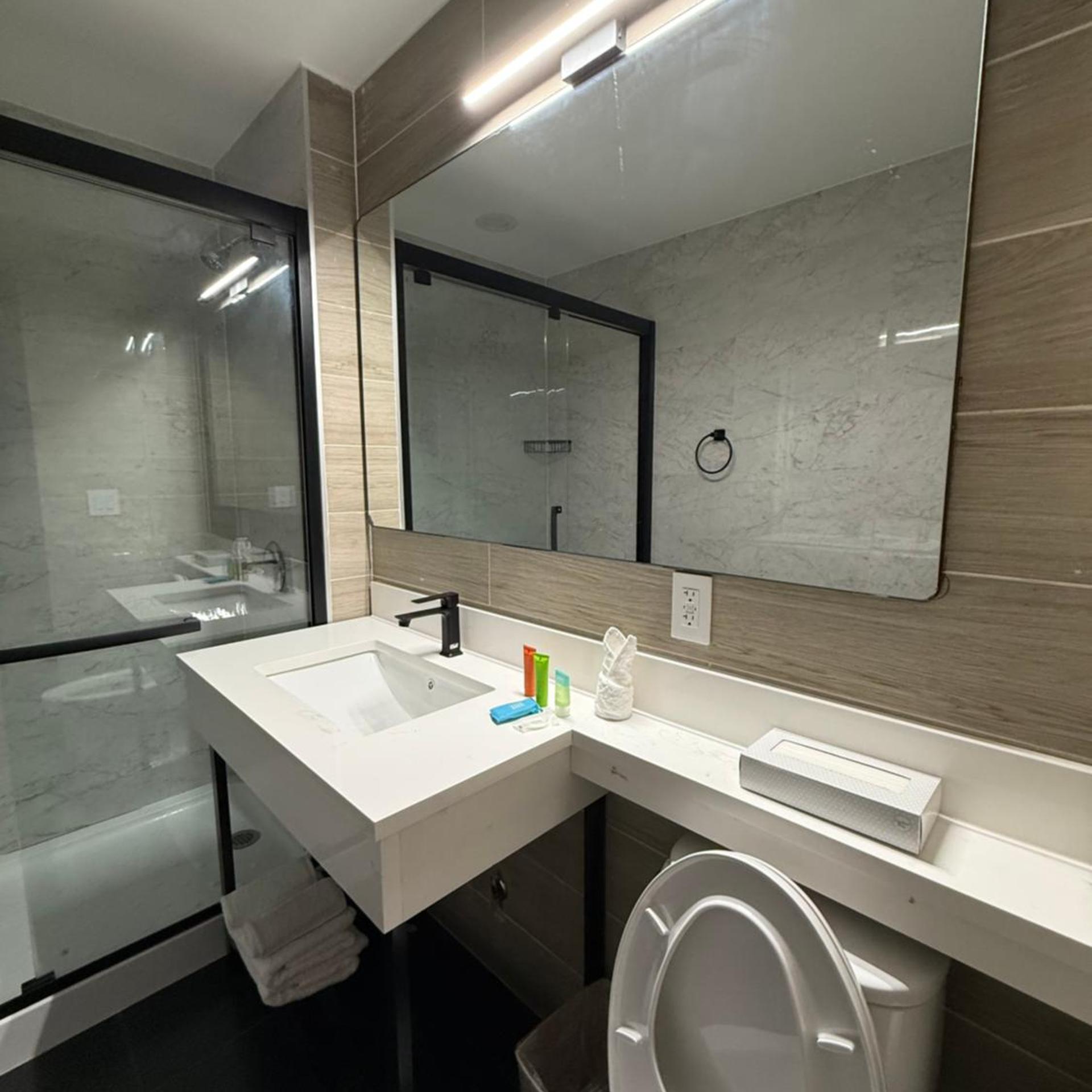 bkway hotel brooklyn