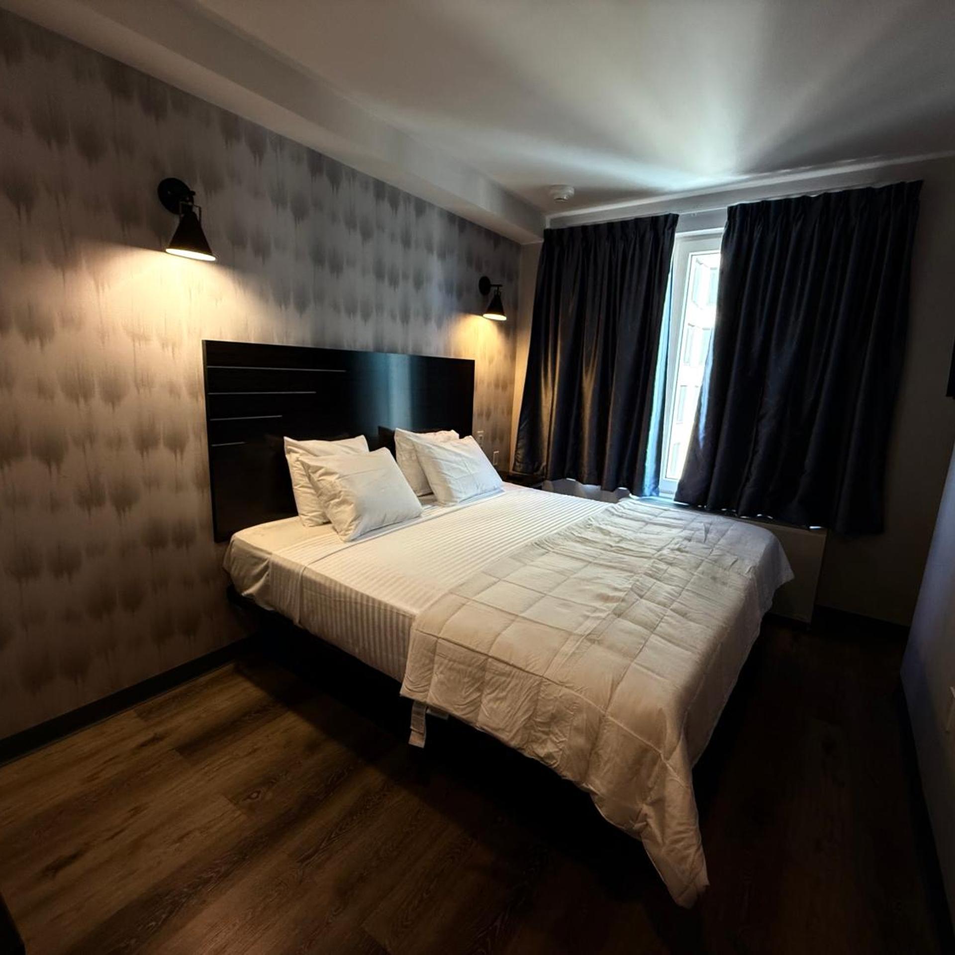 bkway hotel brooklyn