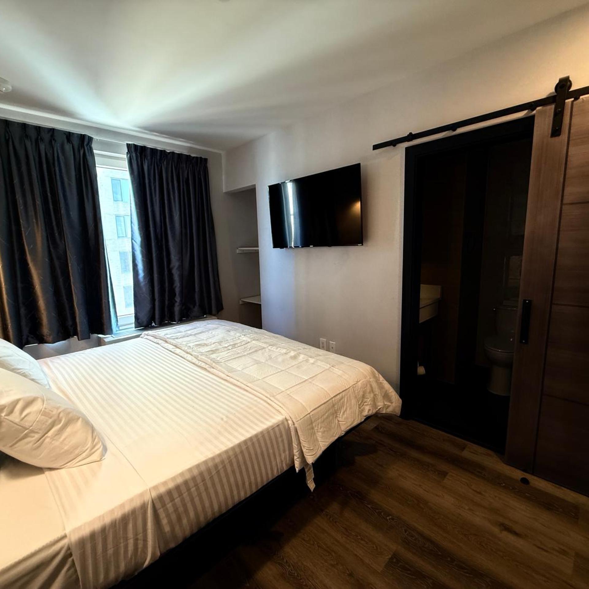 bkway hotel brooklyn