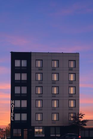 bkway hotel brooklyn