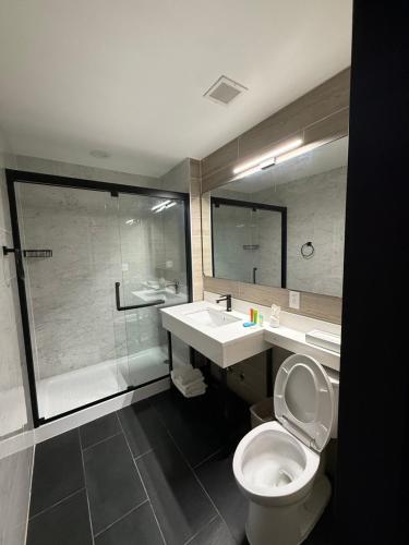 bkway hotel brooklyn