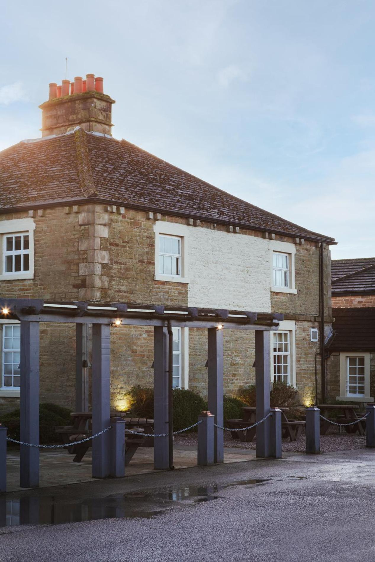 the highwayman hotel