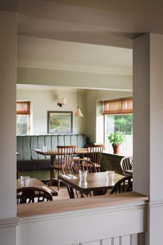 the highwayman hotel