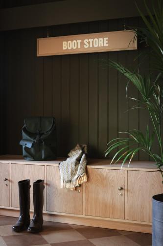 the highwayman hotel