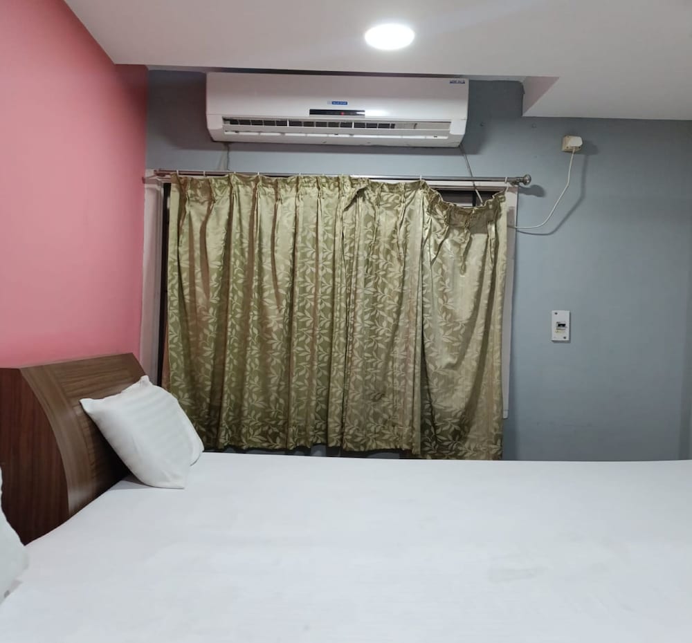 elite residency pallavaram