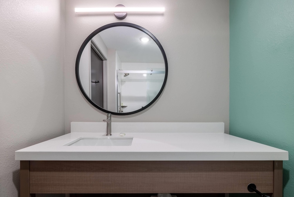 echo suites extended stay by wyndham houston pasadena fwy pl