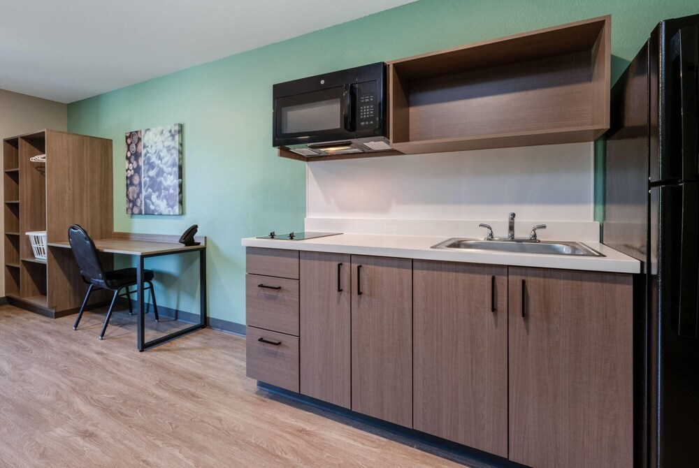 echo suites extended stay by wyndham houston pasadena fwy pl