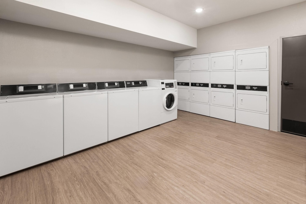 echo suites extended stay by wyndham houston pasadena fwy pl