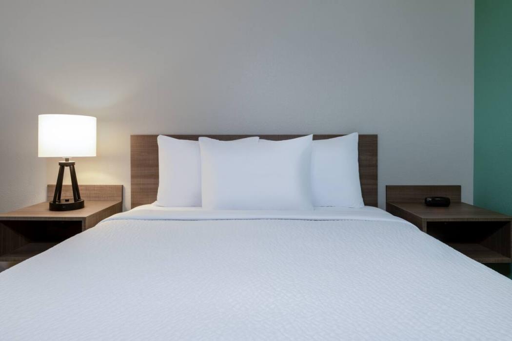 echo suites extended stay by wyndham houston pasadena fwy pl