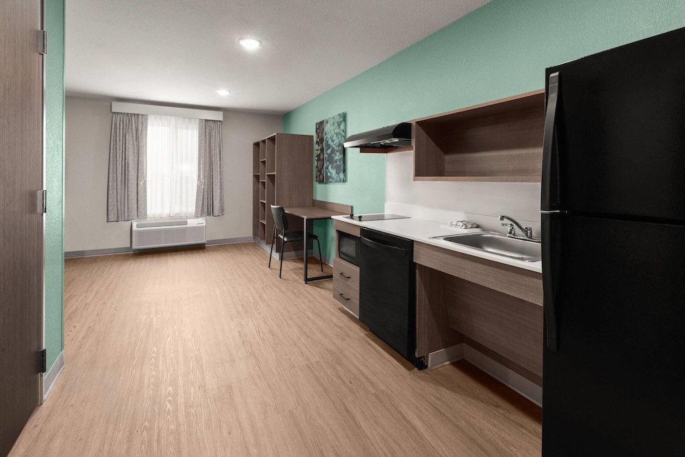 echo suites extended stay by wyndham houston pasadena fwy pl