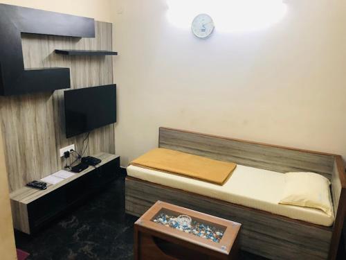 Joy Lux Stay,,3 star