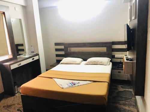 Joy Lux Stay,,3 star