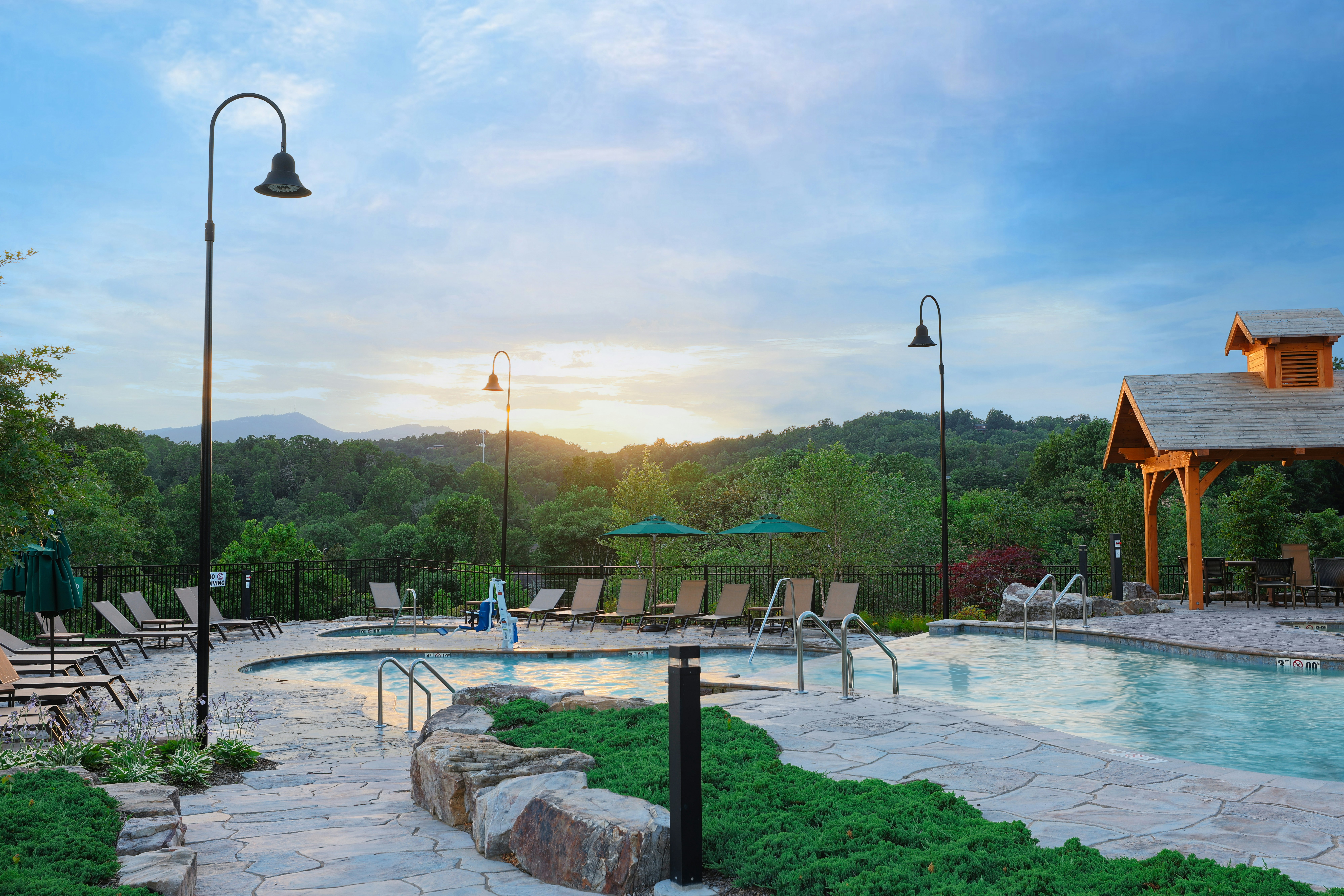 hilton vacation club mill springs lodge pigeon forge