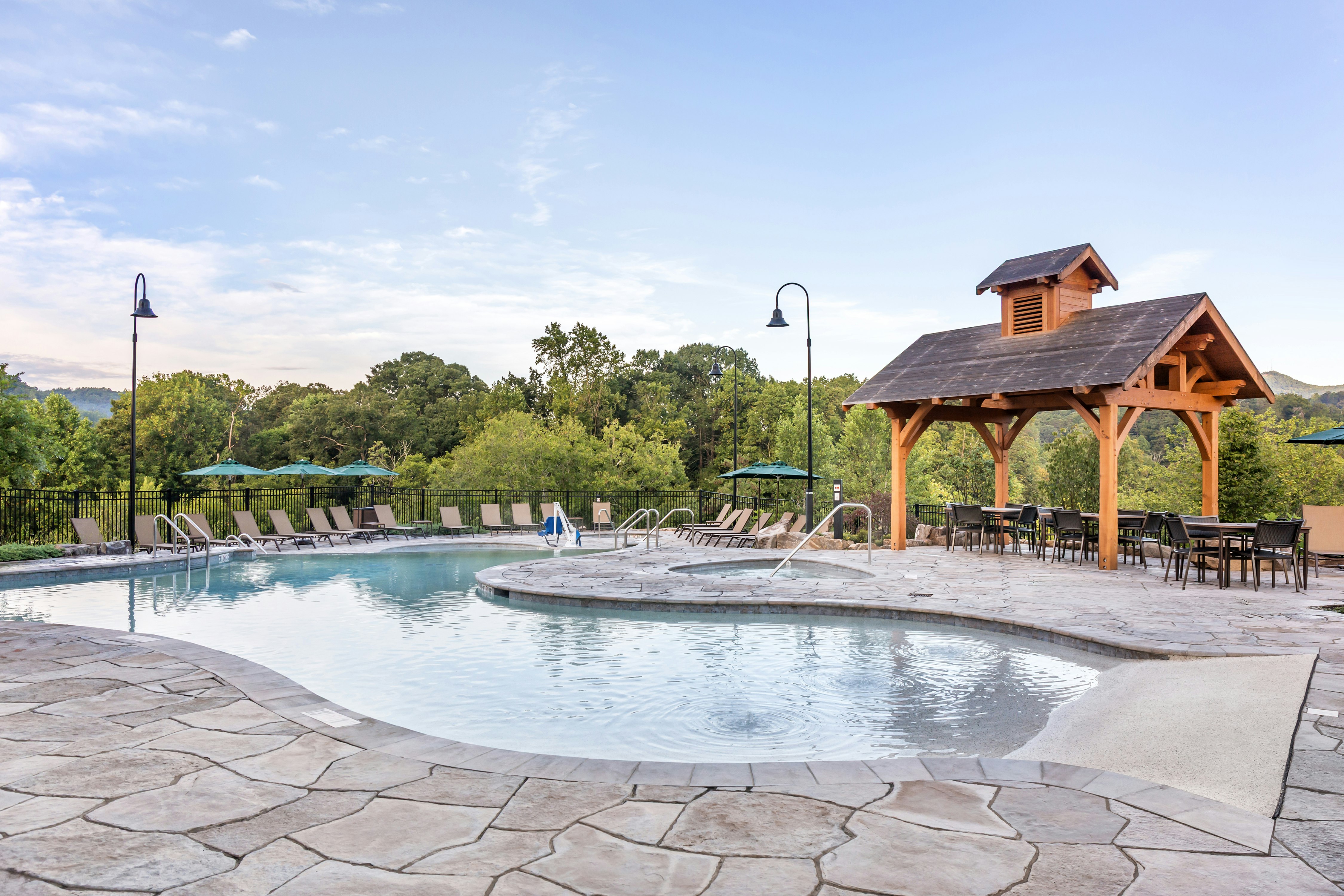 hilton vacation club mill springs lodge pigeon forge