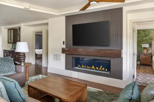 hilton vacation club mill springs lodge pigeon forge