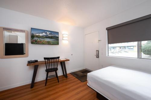 Valley View At King Oscar,,2 star