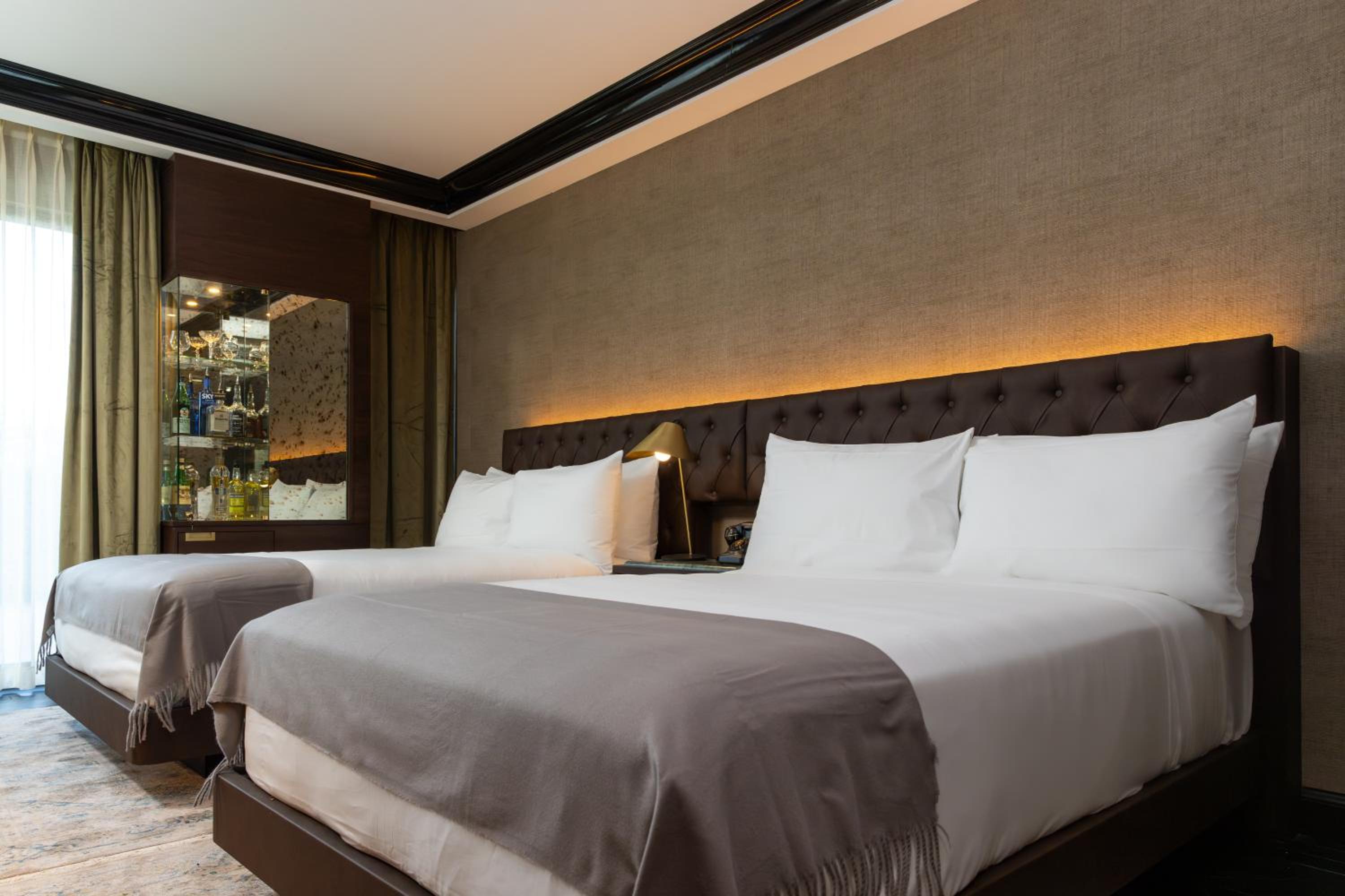 whisky hotel