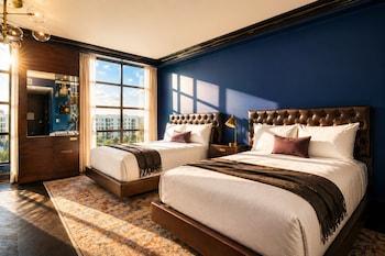 whisky hotel