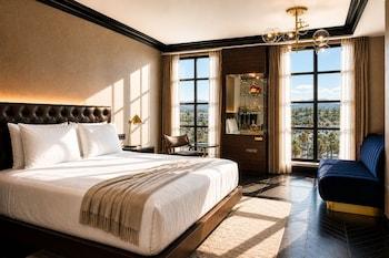 whisky hotel